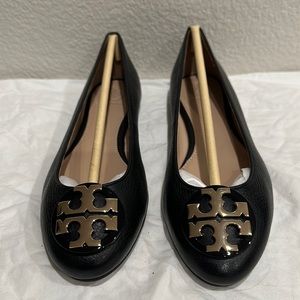 New Tory Burch Claire Ballet Flats Black Tumbled Leather